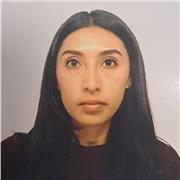 Enfermera, apto para ayudar con sus tareas a niños de educación infantil